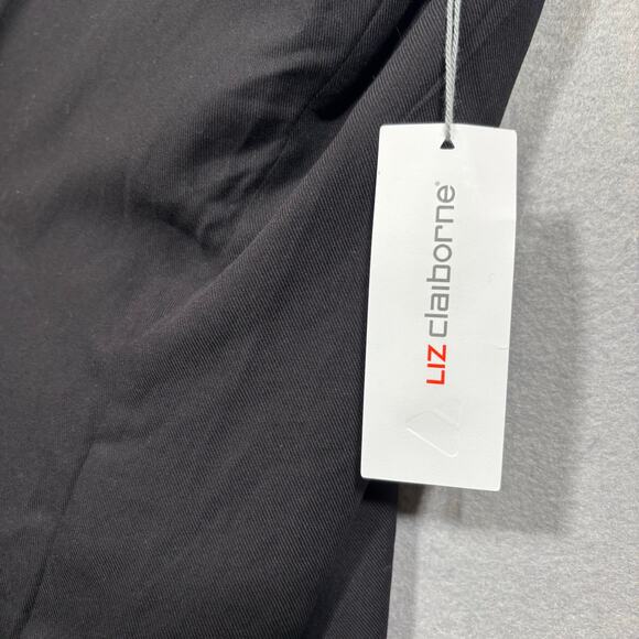 New Liz Claiborne Black Blouse 3X V-Neck Short Sleeve Plus Minimalist Timeless - Picture 4 of 7